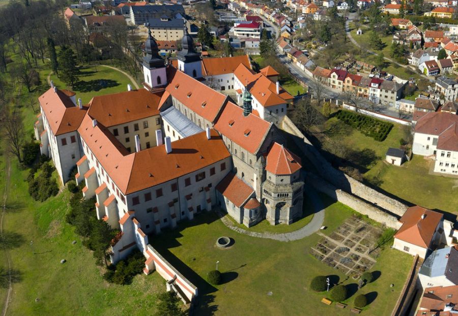 Třebíč, klasztor. Fot. shutterstock / Pecold